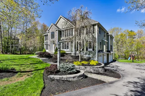 27 Jackman Ridge Road Windham NH 03087