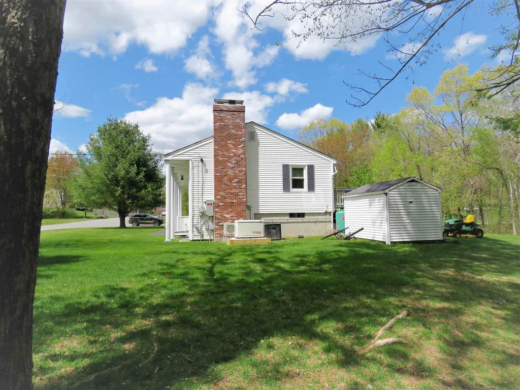 1 Butternut Lane Derry NH 03038