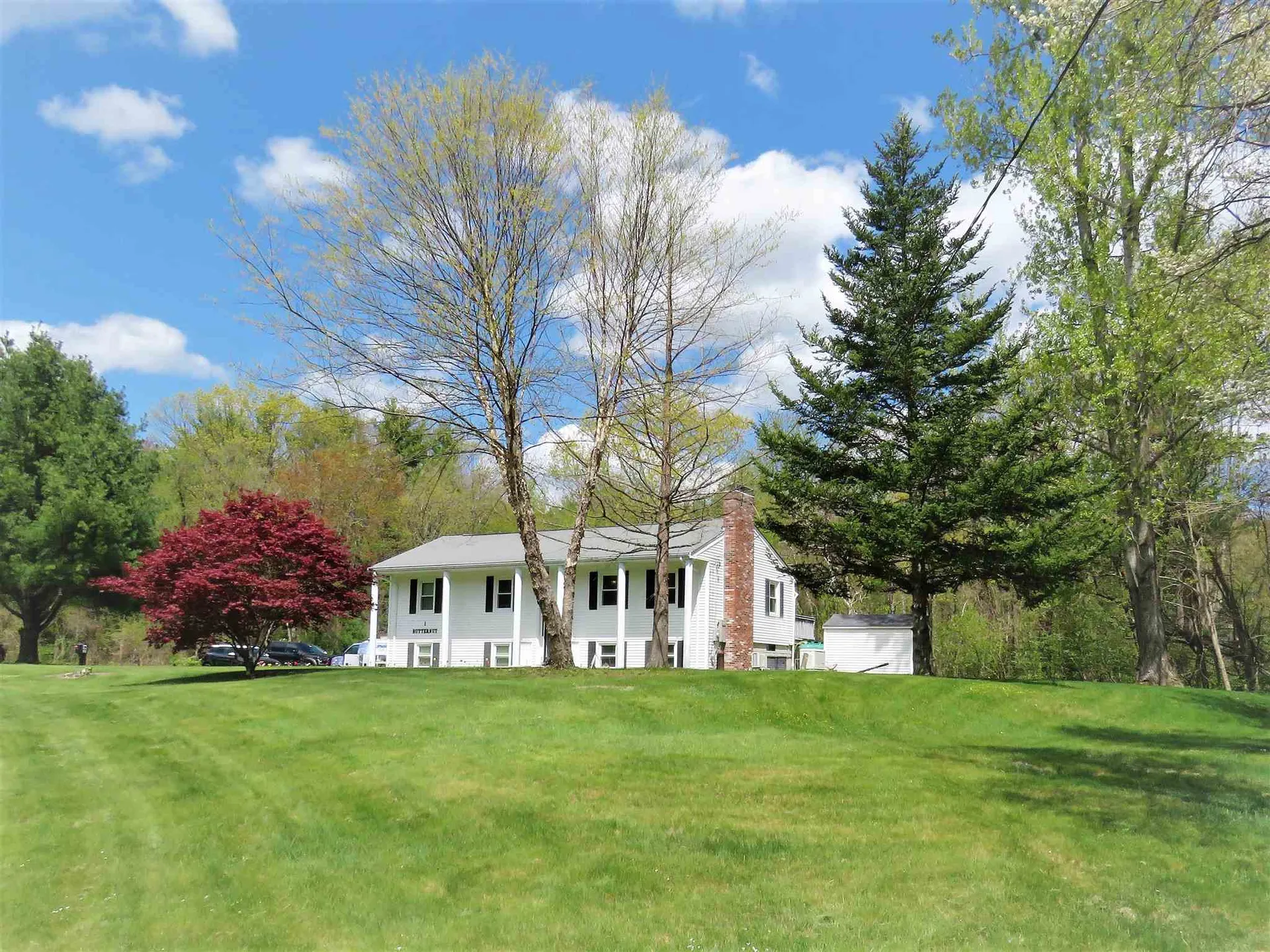 1 Butternut Lane Derry NH 03038