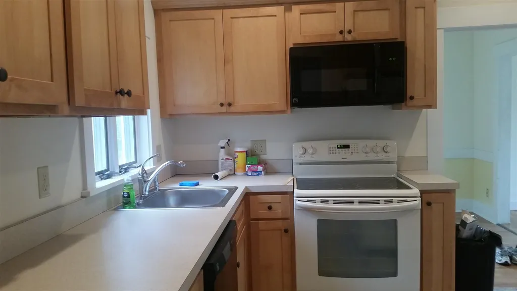 221 Gillette Street Hartford VT 05088
