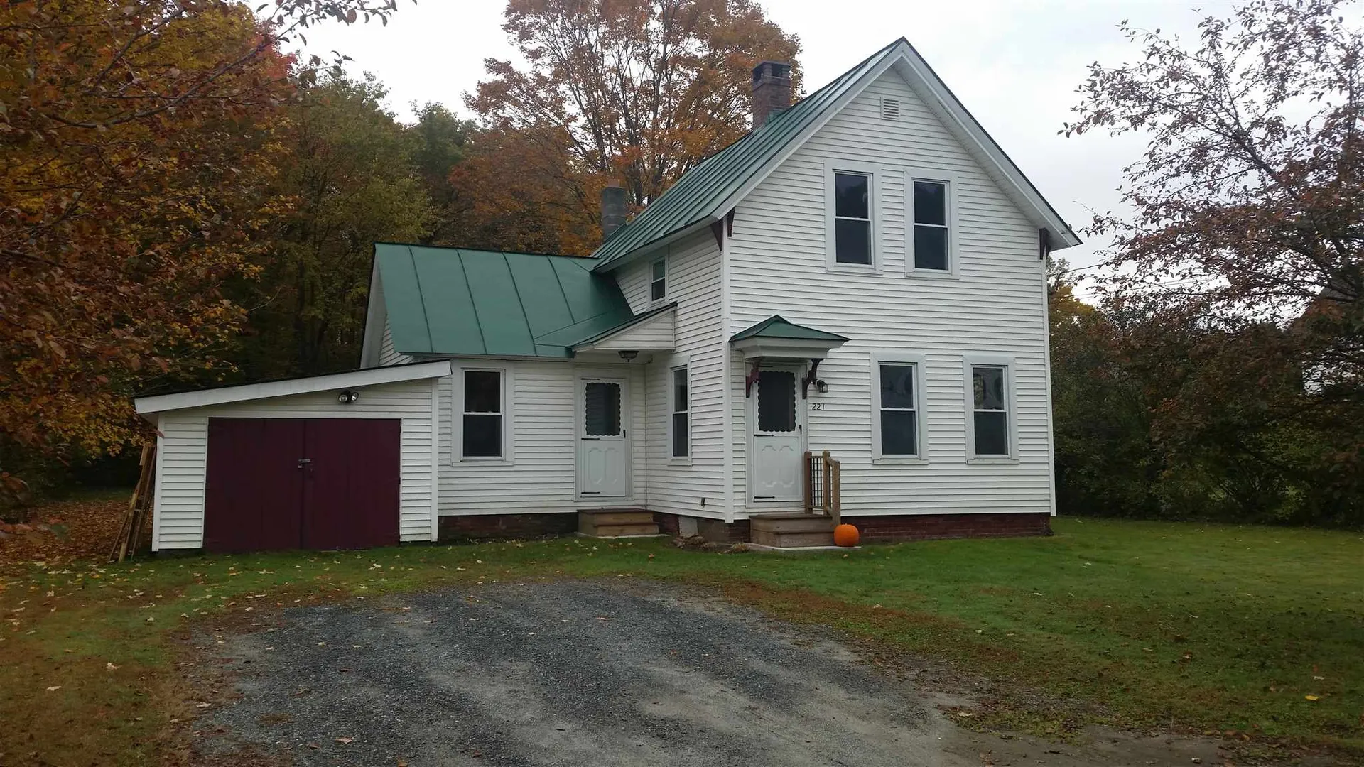 221 Gillette Street Hartford VT 05088