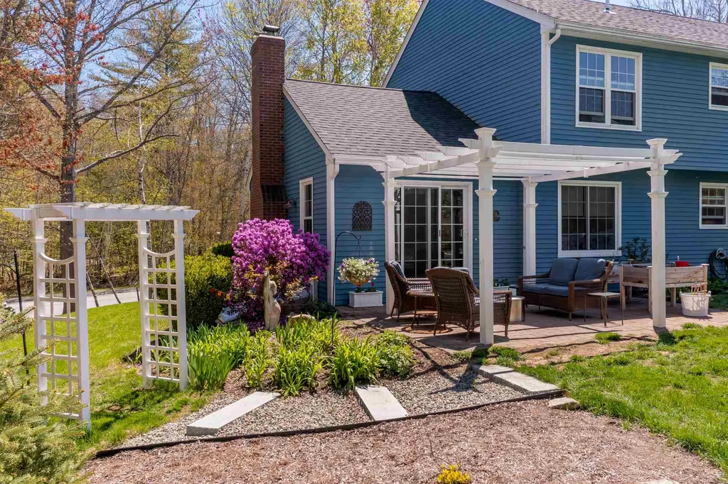 55 Fieldstone Drive Dover NH 03820
