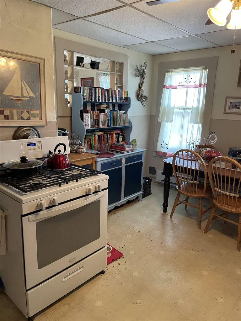 2-4 1/2 Van Buren Street Nashua NH 03060