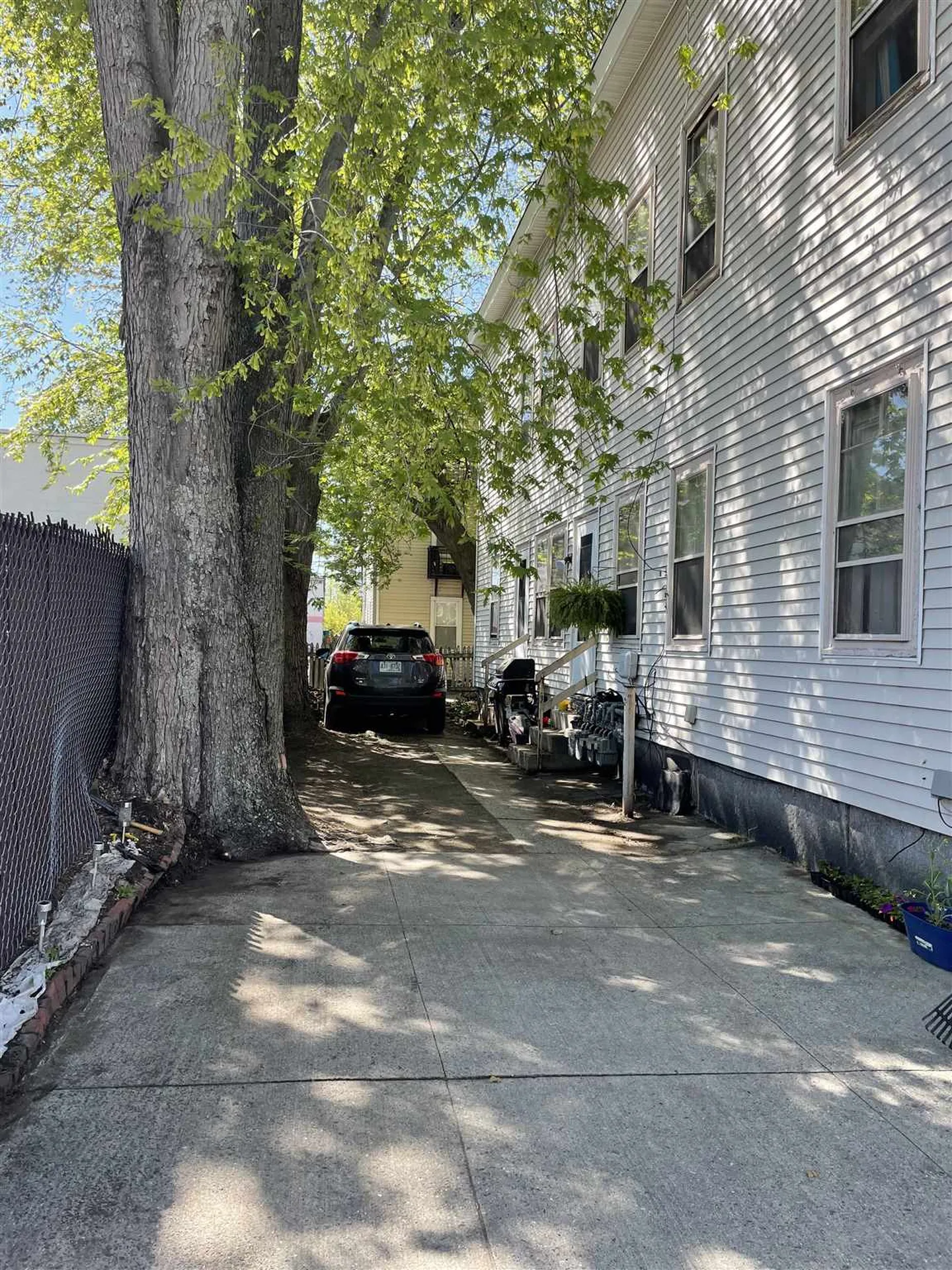 2-4 1/2 Van Buren Street Nashua NH 03060
