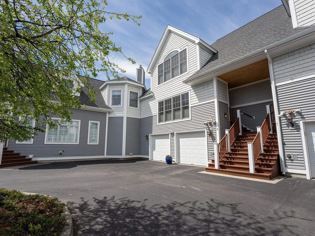 1067 Marble Island Road Colchester VT 05446