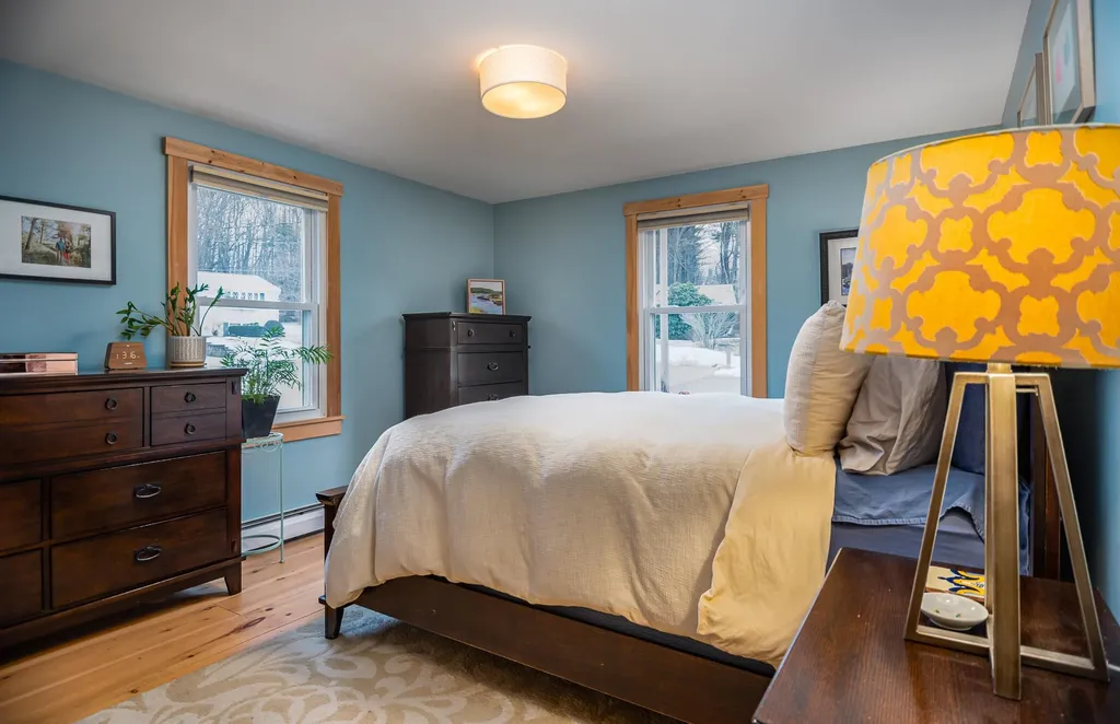 7 Kennedy Circle Dover NH 03820