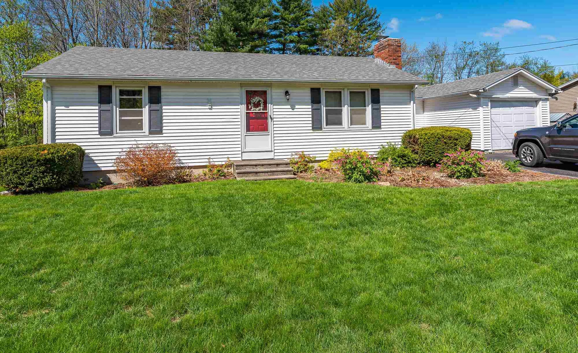 7 Kennedy Circle Dover NH 03820