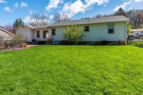 7 Kennedy Circle Dover NH 03820