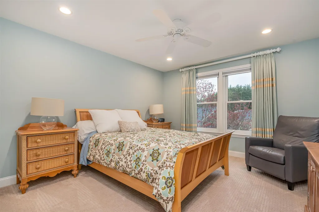7 Kittanset Road Bedford NH 03110