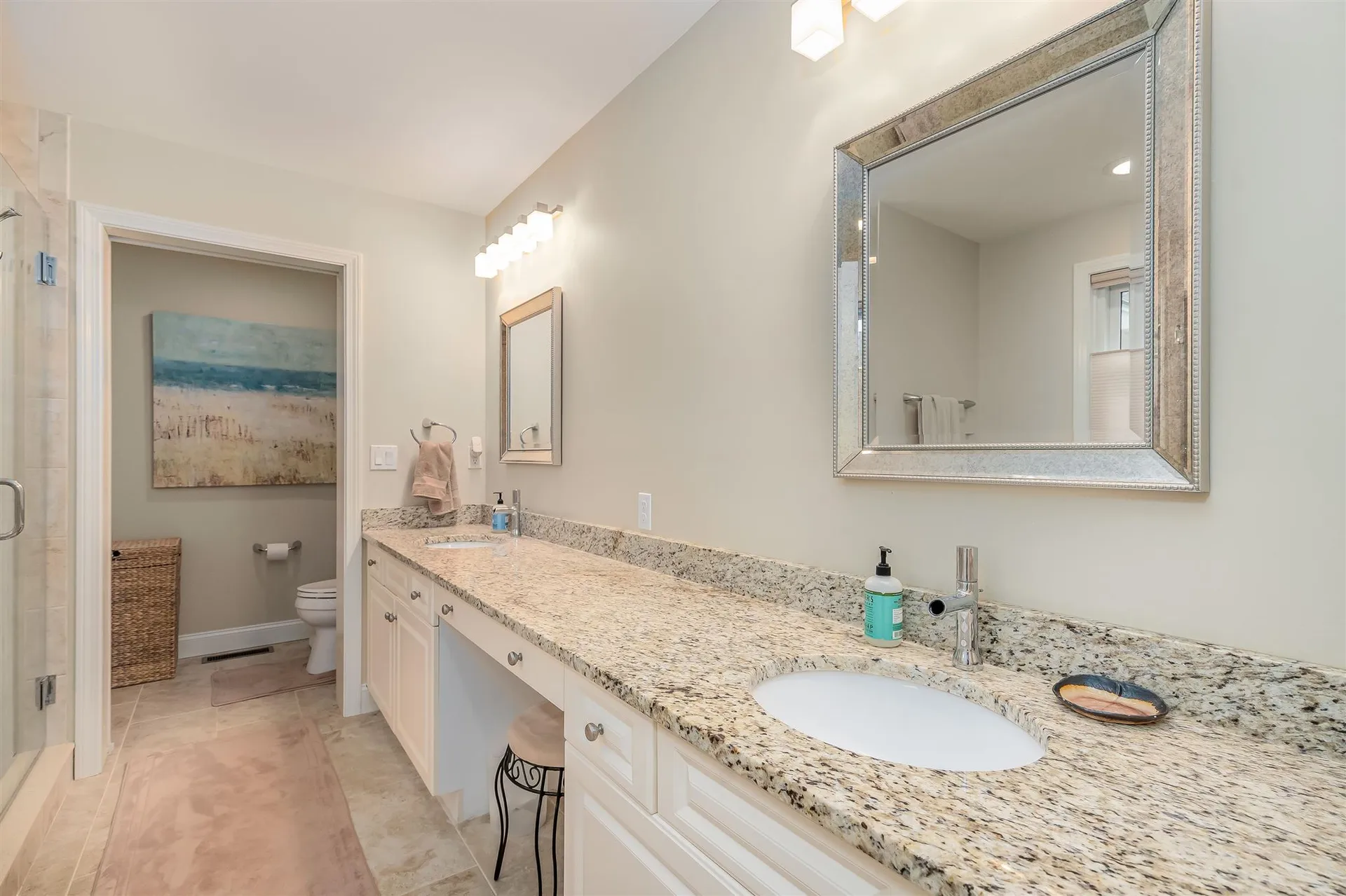 7 Kittanset Road Bedford NH 03110
