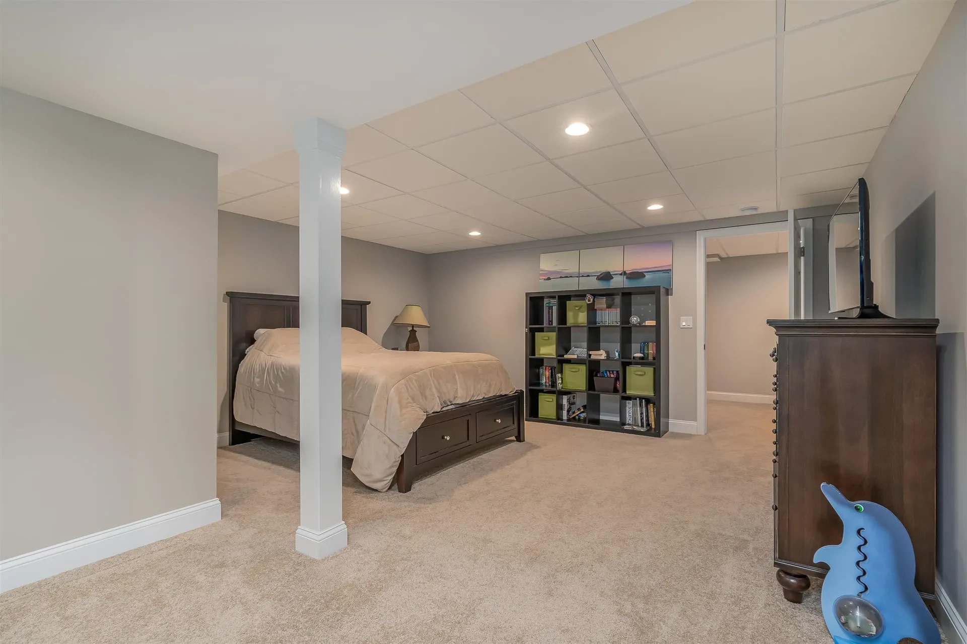7 Kittanset Road Bedford NH 03110