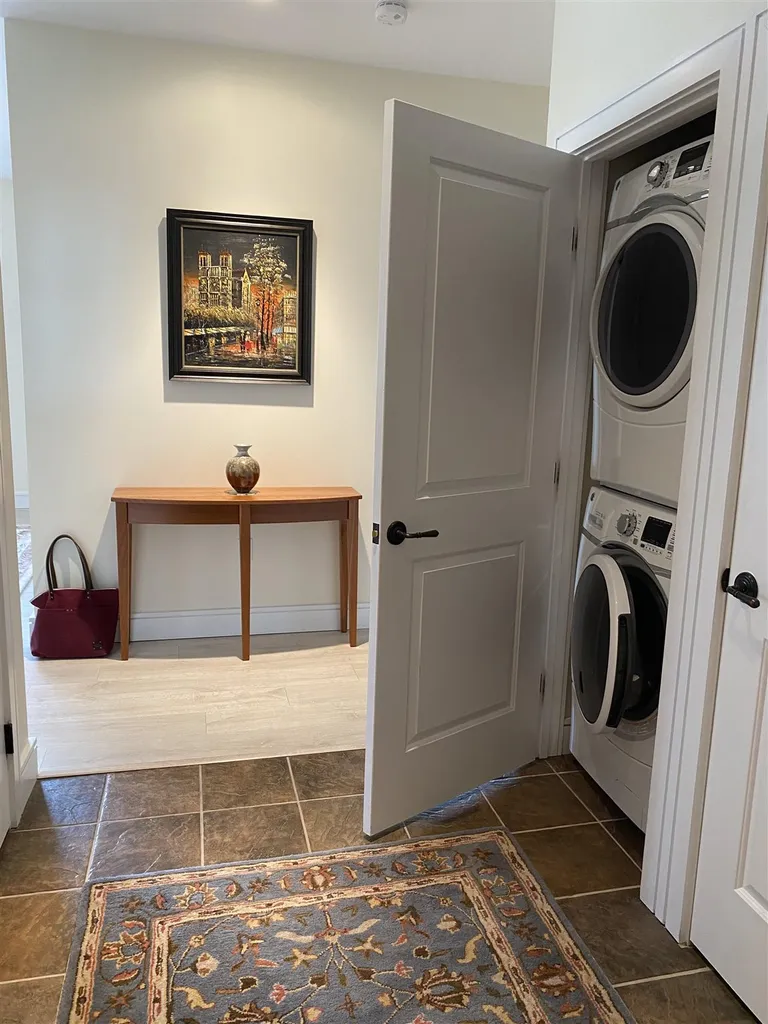 70 Maple Street Middlebury VT 05753