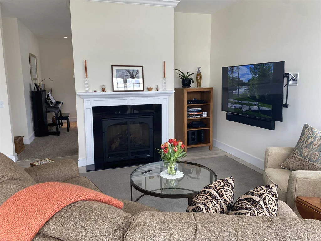70 Maple Street Middlebury VT 05753