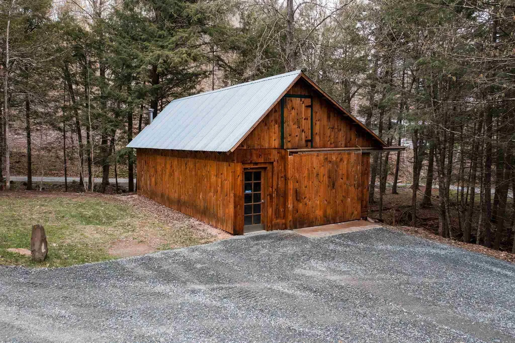 339 Gully Road Woodstock VT 05091