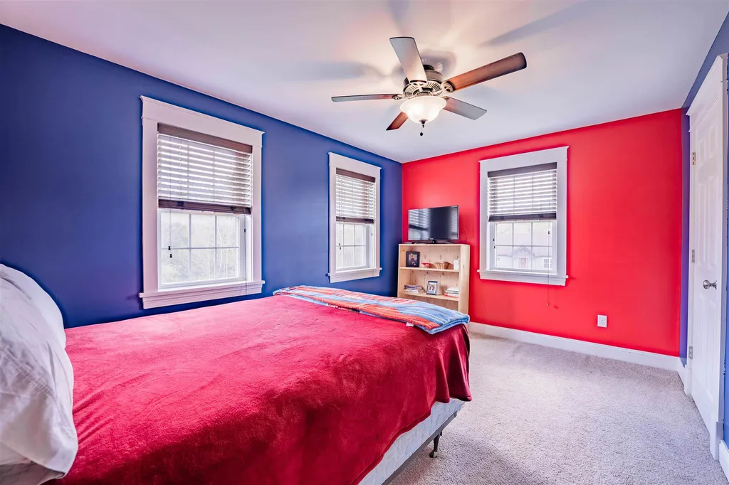 39 Leach Road Fairfax VT 05454