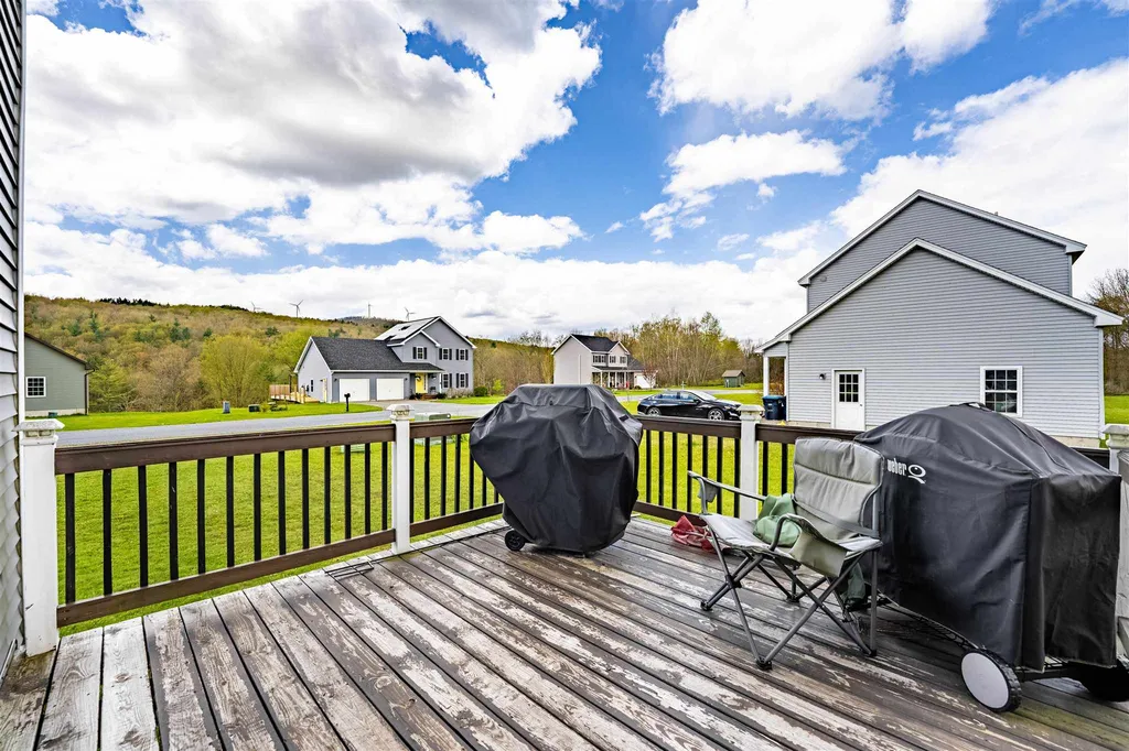 39 Leach Road Fairfax VT 05454