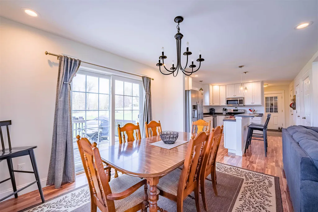 39 Leach Road Fairfax VT 05454