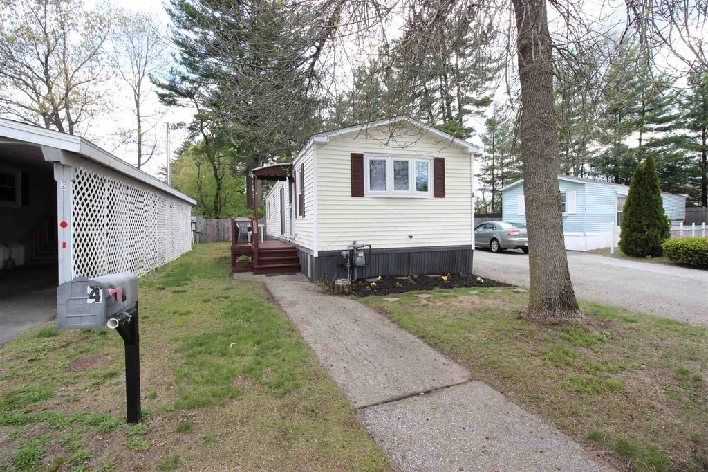 4 Sherwood Lane Merrimack NH 03054