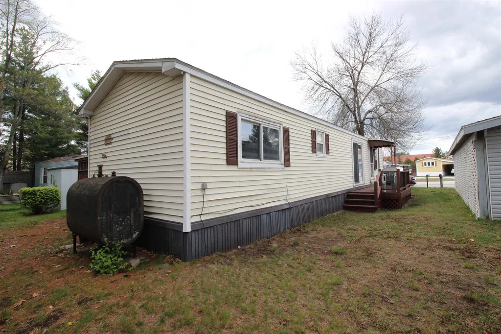 4 Sherwood Lane Merrimack NH 03054