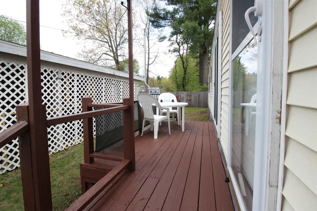 4 Sherwood Lane Merrimack NH 03054