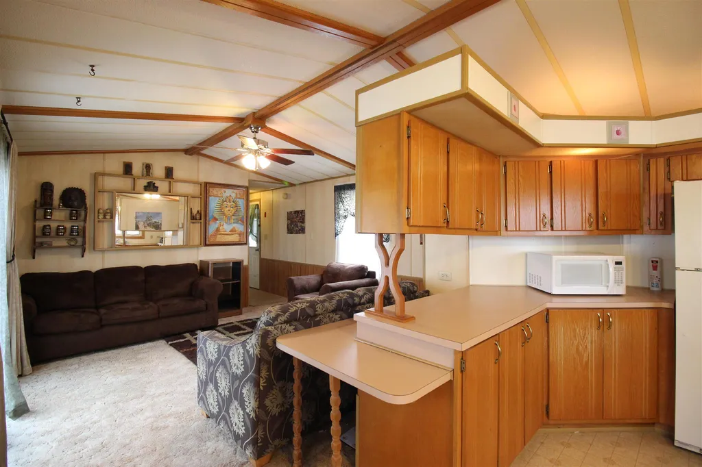 4 Sherwood Lane Merrimack NH 03054