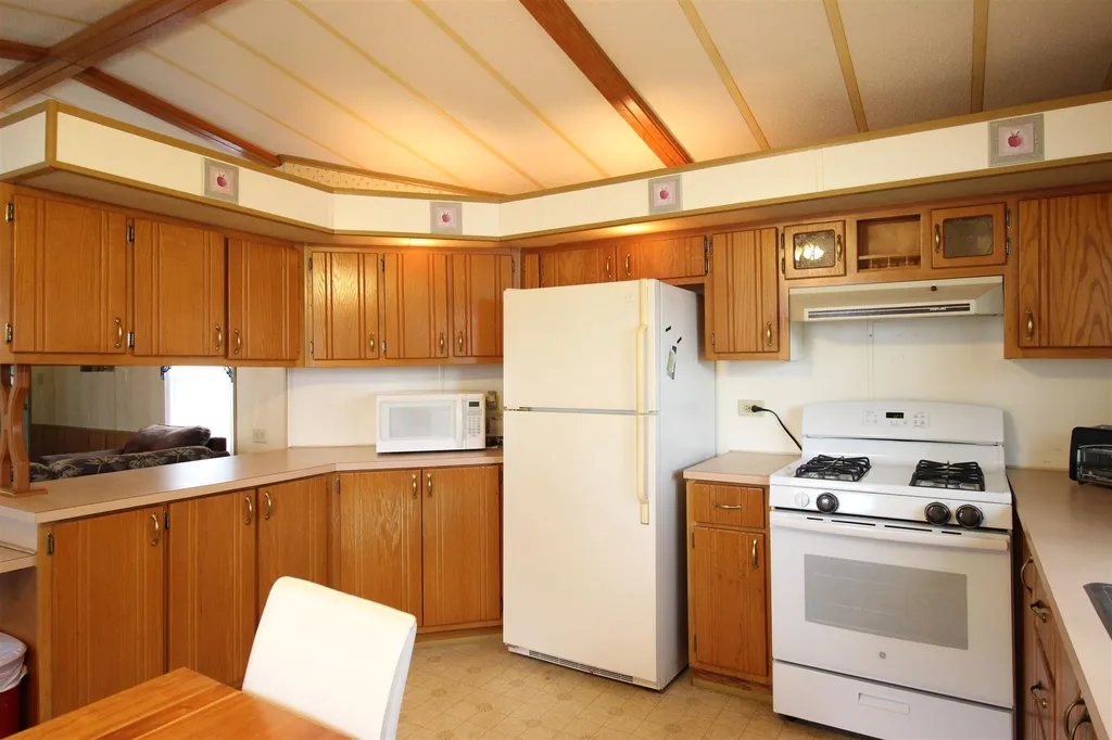 4 Sherwood Lane Merrimack NH 03054