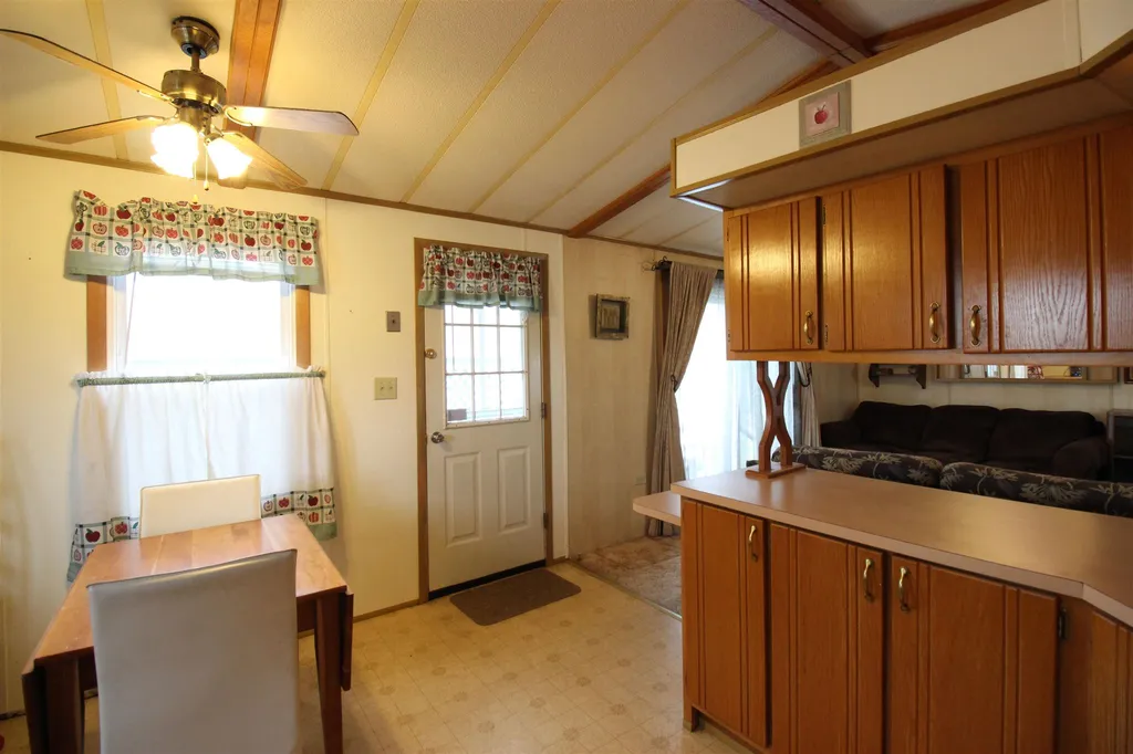 4 Sherwood Lane Merrimack NH 03054