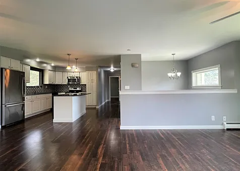 209 Waterman Circle St. Johnsbury VT 05819