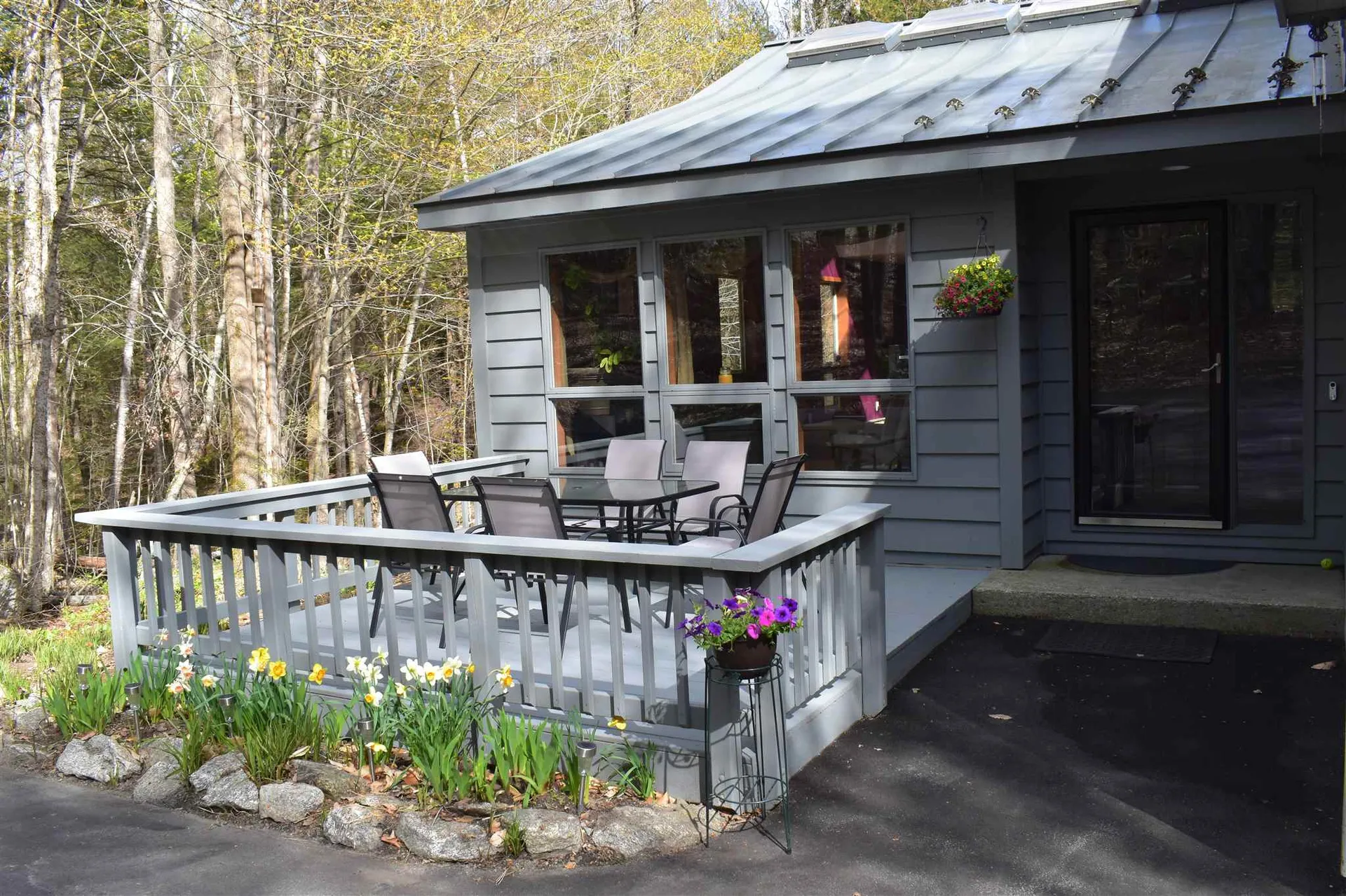 19 Hummingbird Hill Grantham NH 03753