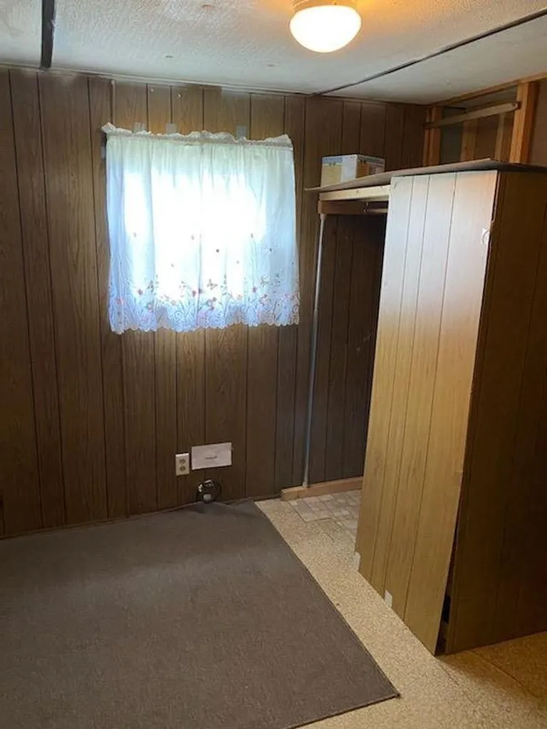 3 Crescent Drive Brattleboro VT 05301