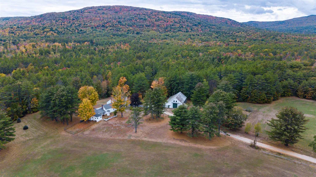 39 Sanborn Road Brookfield NH 03872