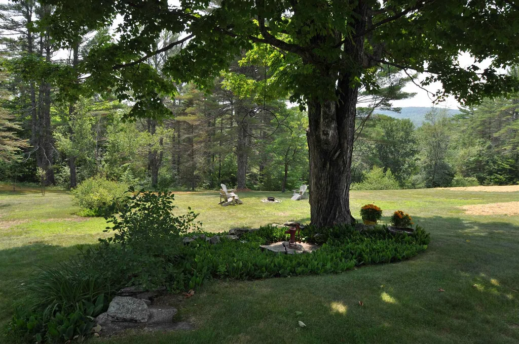 39 Sanborn Road Brookfield NH 03872