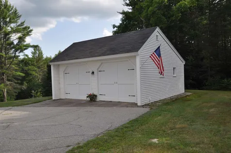 39 Sanborn Road Brookfield NH 03872