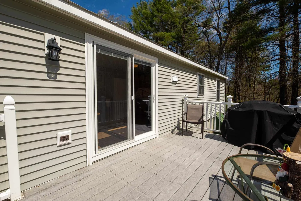 52 Forest Park Drive Rochester NH 03868