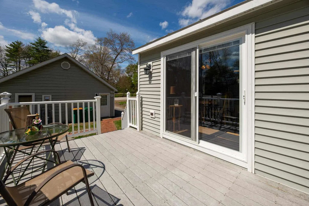 52 Forest Park Drive Rochester NH 03868
