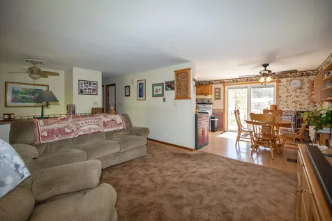 52 Forest Park Drive Rochester NH 03868