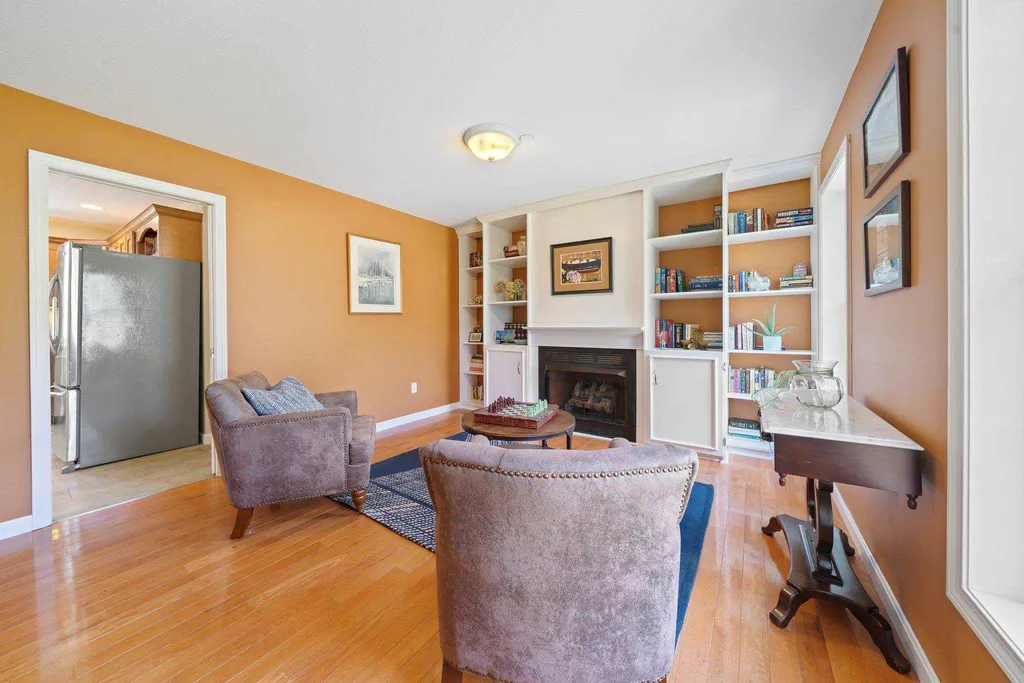 25 Barberry Street Hooksett NH 03106