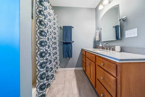 25 Barberry Street Hooksett NH 03106