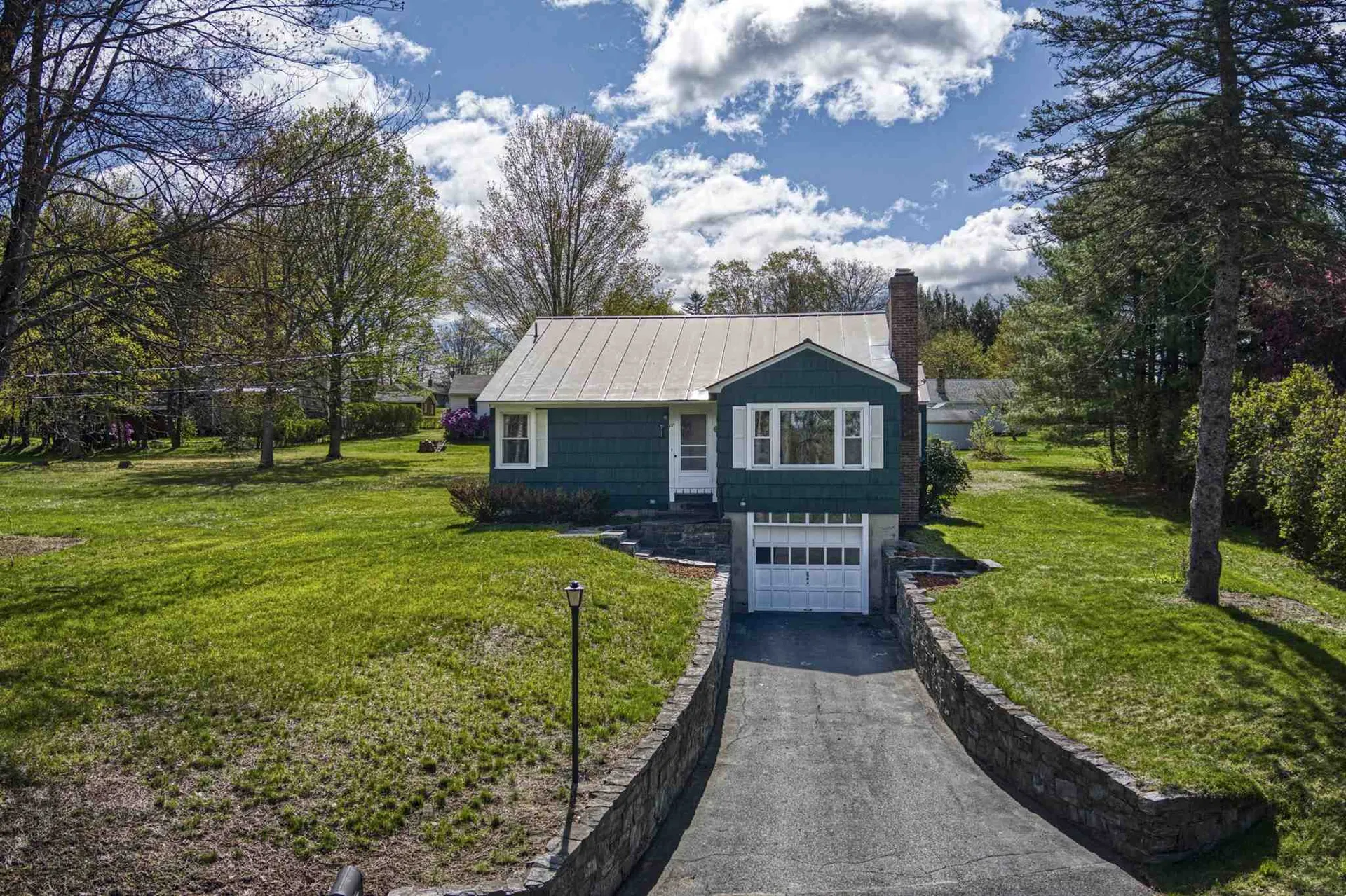 11 Crawford Avenue Lebanon NH 03784
