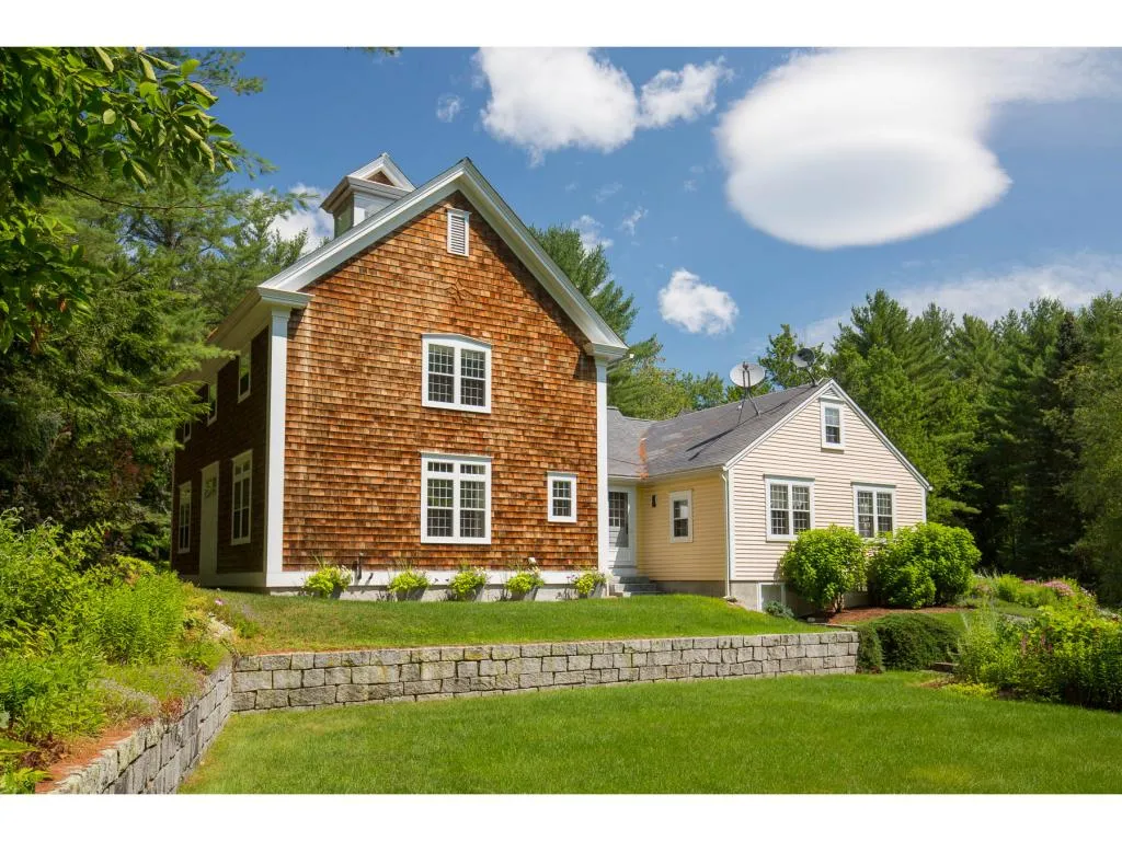 591 Whittier Highway Sandwich NH 03227