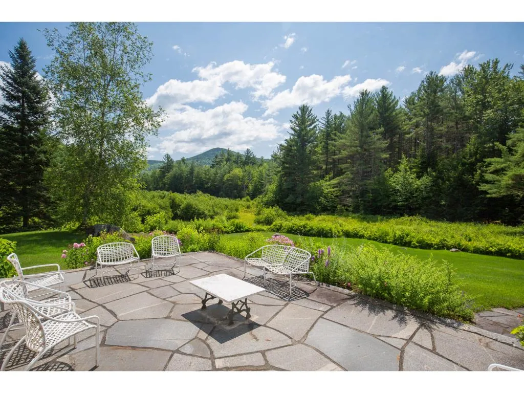 591 Whittier Highway Sandwich NH 03227