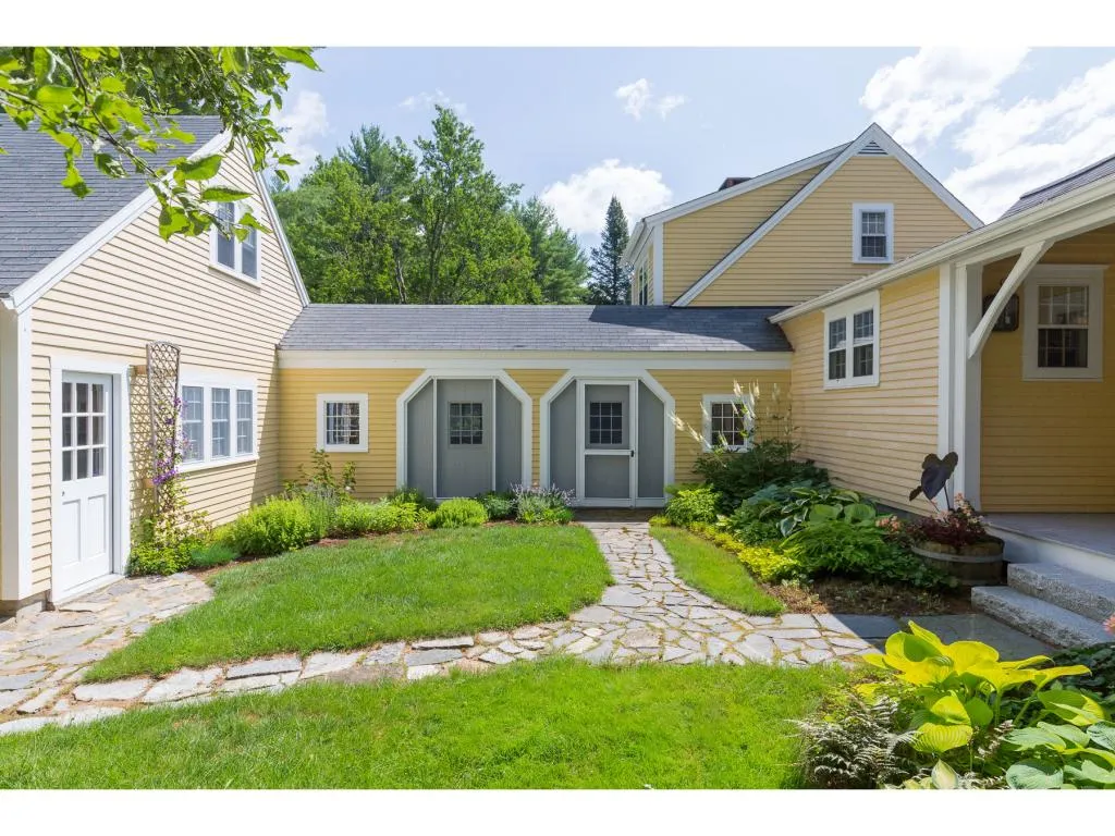 591 Whittier Highway Sandwich NH 03227