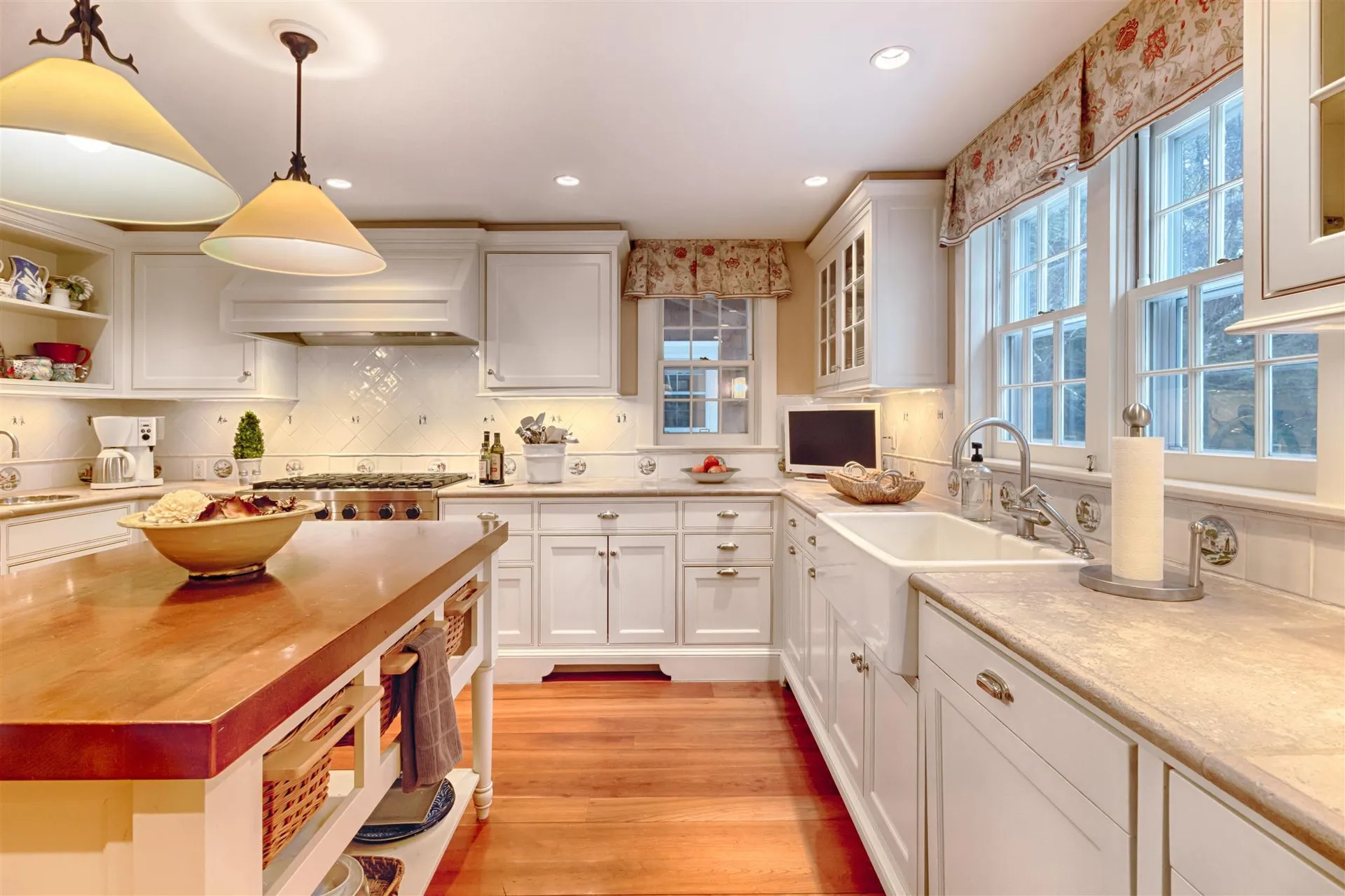 591 Whittier Highway Sandwich NH 03227