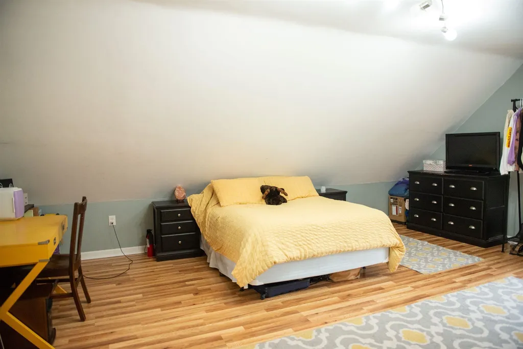 215 Scruton Pond Road Barrington NH 03825