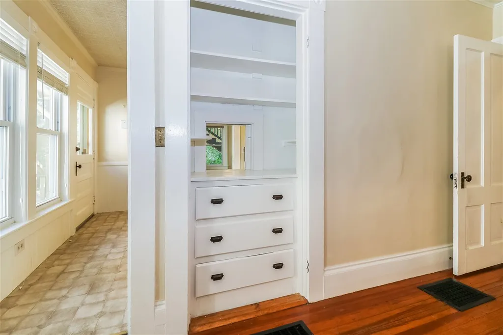 27 Holly Street Concord NH 03301