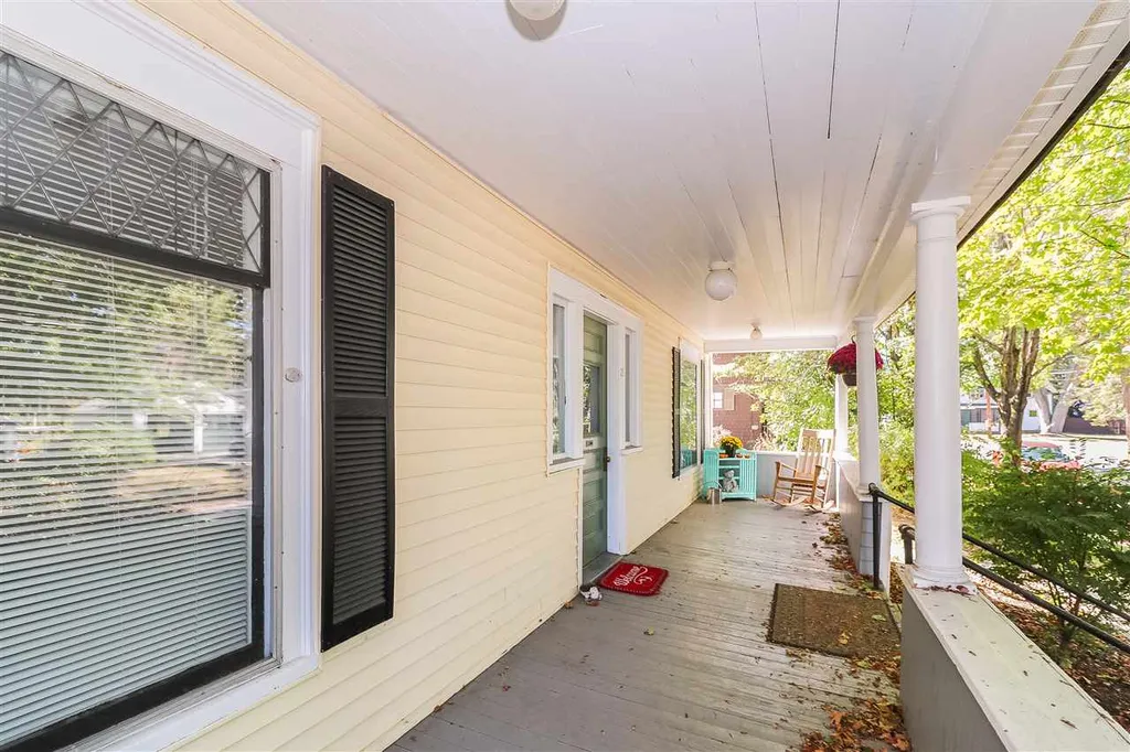 27 Holly Street Concord NH 03301