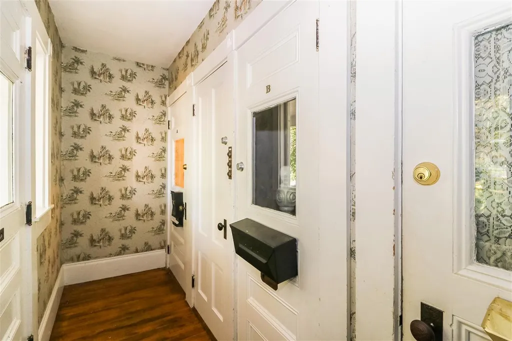 27 Holly Street Concord NH 03301