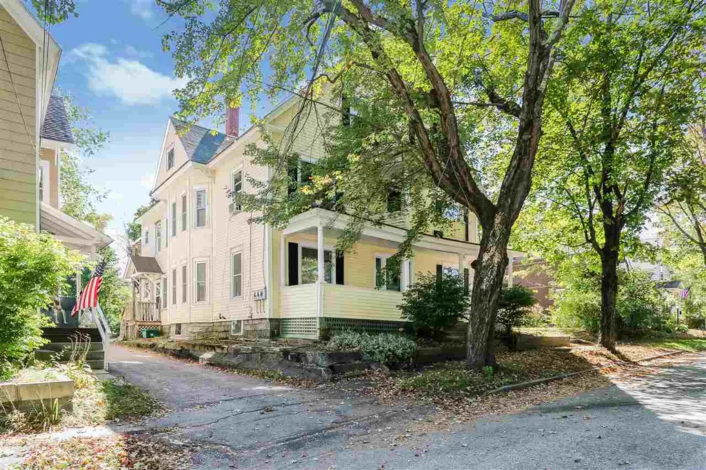27 Holly Street Concord NH 03301