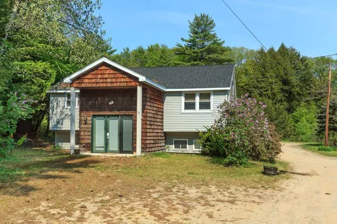 31 Shop Road Hill NH 03243-3435