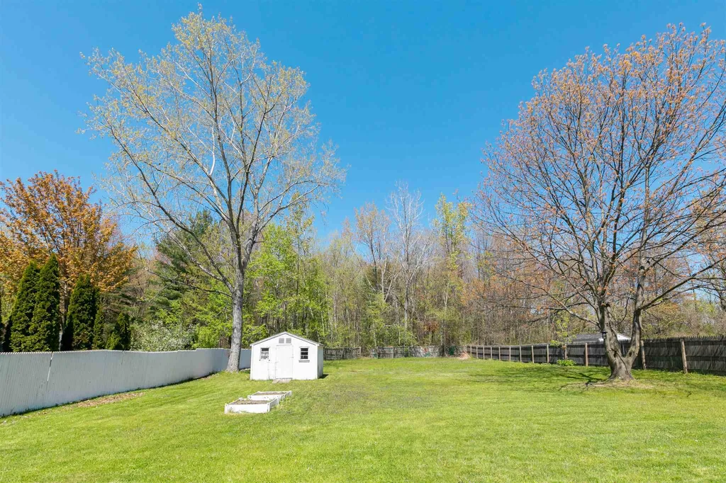 3 Pine Grove Terrace Winooski VT 05404
